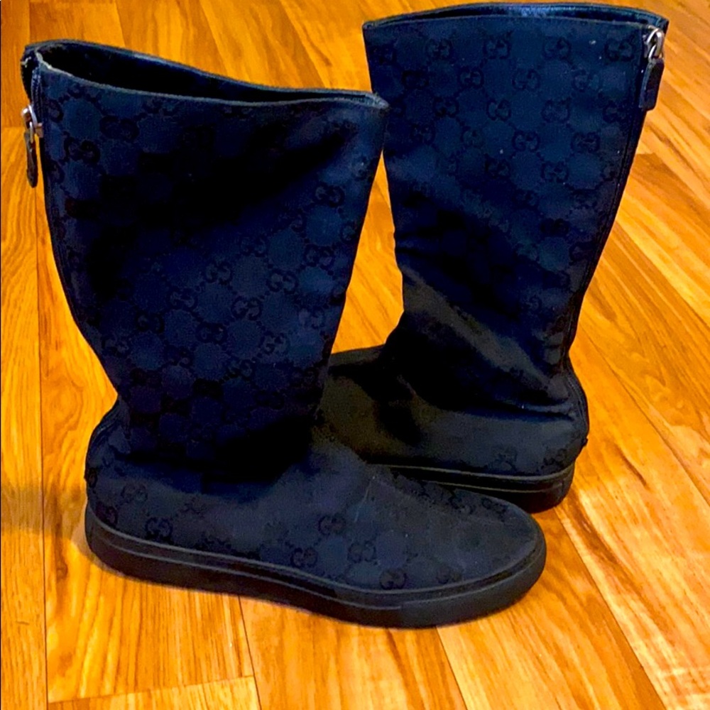 Gucci Vans with Dust bags